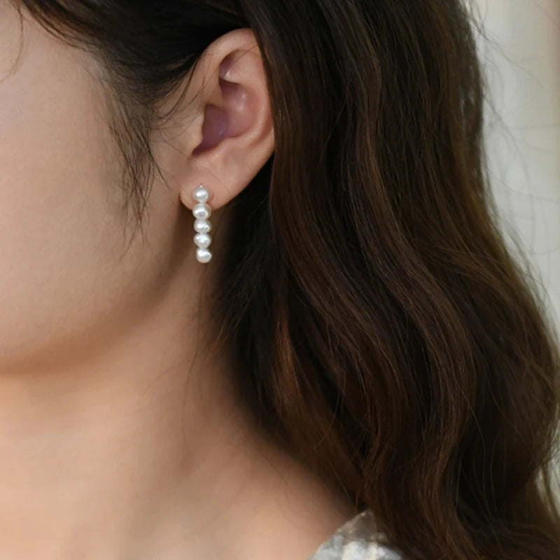 Chic Pearl Elegance Earrings